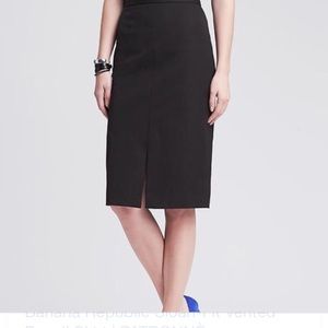 Banana Republic Sloan Fit Vented Pencil Skirt Sz 2